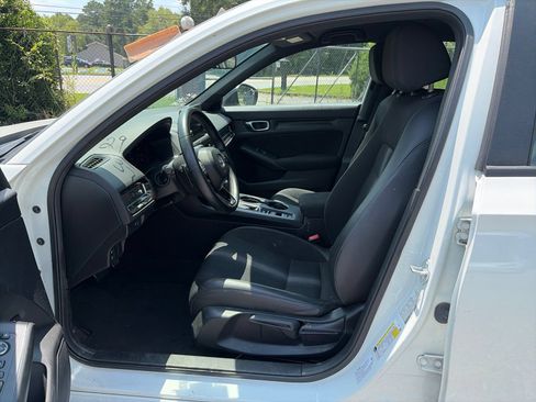 Used 2024 Honda Civic Sport image 9