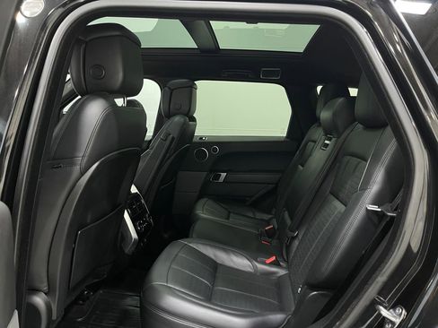 Used 2018 Land Rover Range Rover Sport HSE Dynamic image 31