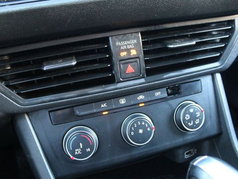 Used 2019 Volkswagen Jetta S w/ Driver Assistance Package image 25