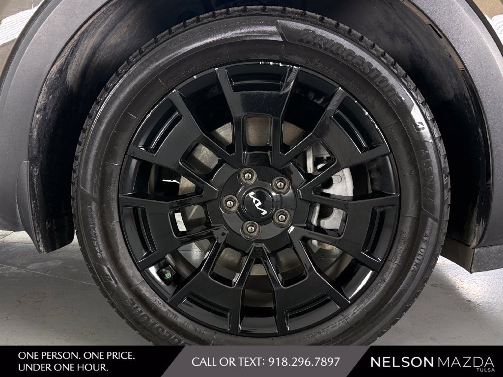 Used 2022 Kia Telluride SX w/ SX Prestige Package AWD/4WD image 14