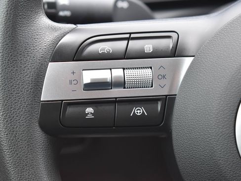 Used 2025 Hyundai Tucson SEL FWD image 6