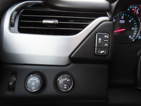 Used 2019 GMC Yukon SLT w/ Premium Edition image 34