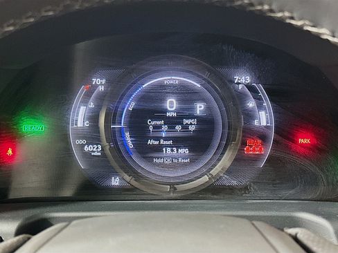 Used 2023 Lexus ES 300h F Sport image 19