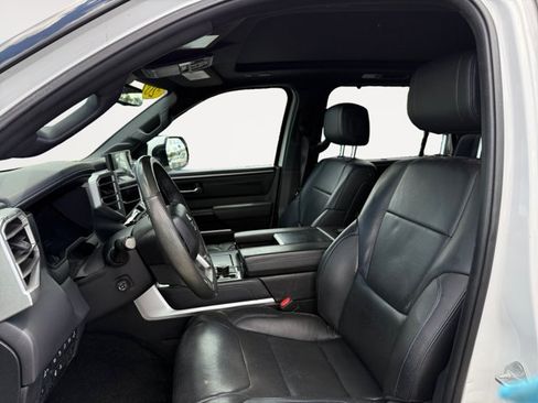 Certified 2023 Toyota Sequoia Platinum AWD/4WD image 9