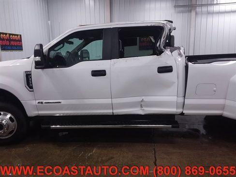 Used 2020 Ford F350 XL w/ STX Appearance Package image 5