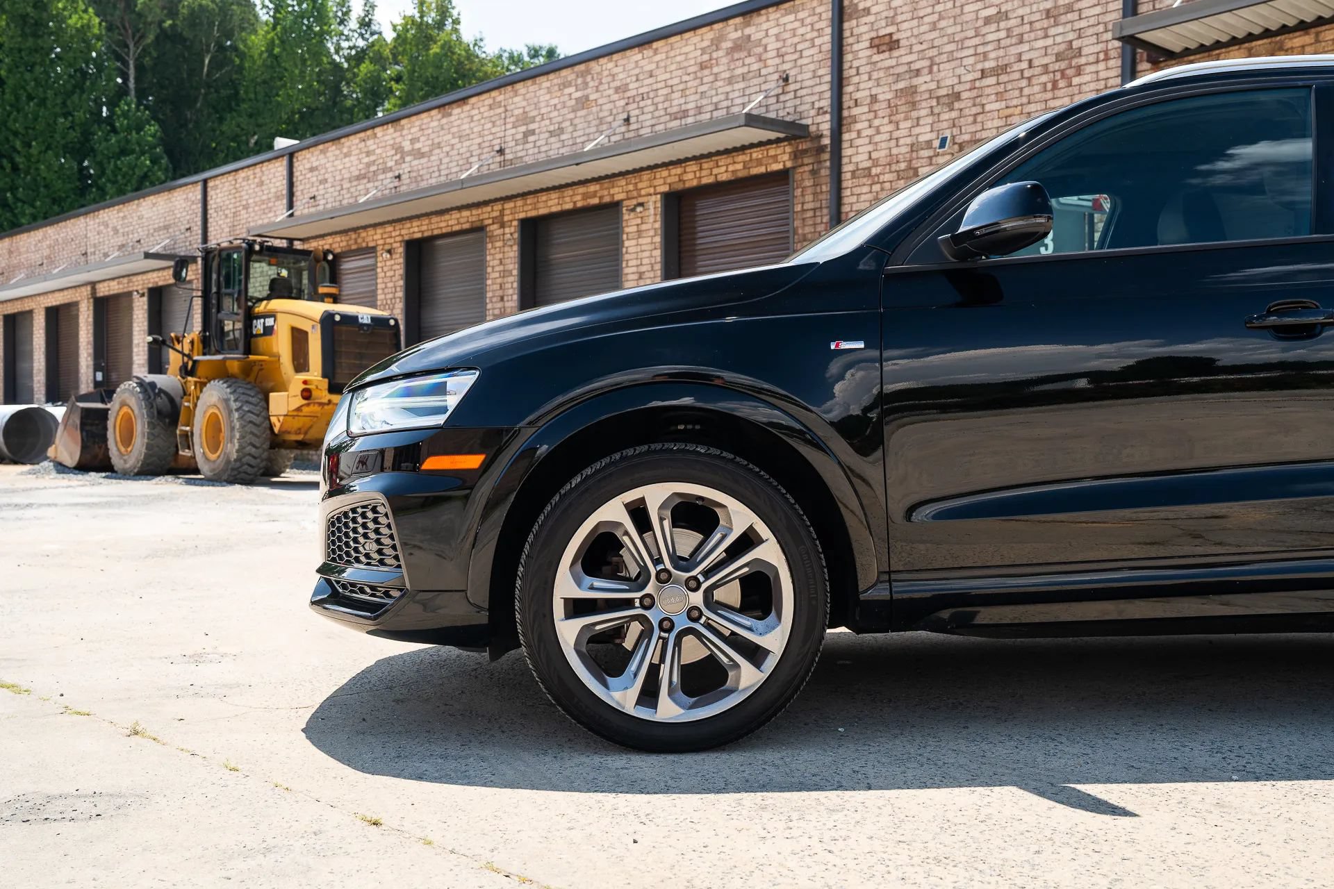 Used 2018 Audi Q3 2.0T Premium FWD image 3