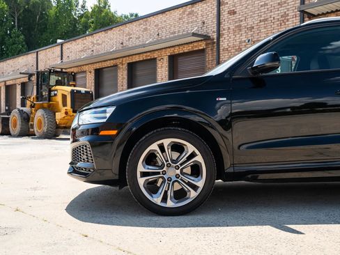 Used 2018 Audi Q3 2.0T Premium FWD image 3