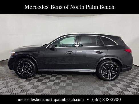 New 2026 Mercedes-Benz GLC 300 image 3