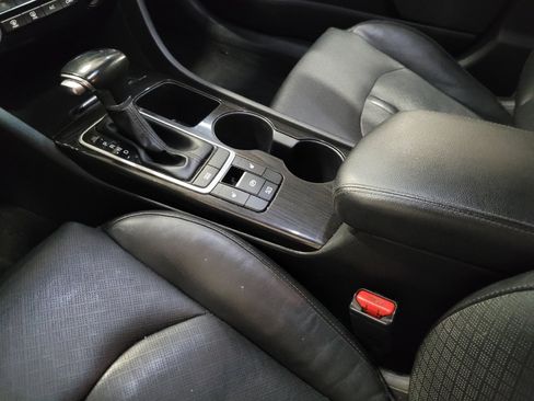 Used 2019 Kia Optima EX FWD image 26