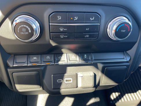 New 2026 GMC Sierra 1500 Pro w/ Pro Value Package image 14