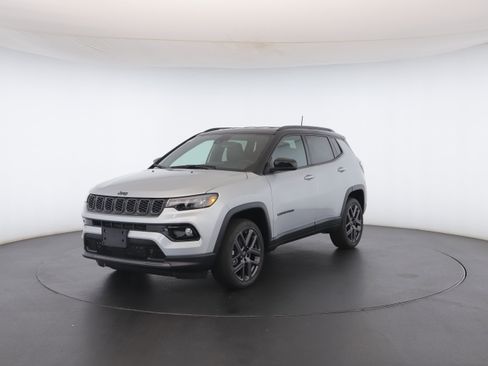 New 2026 Jeep Compass Limited image 36