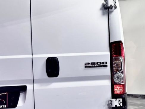 Used 2024 RAM ProMaster 2500 w/ Cold Weather Group FWD image 14