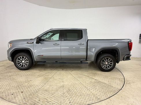 Used 2020 GMC Sierra 1500 AT4 w/ AT4 Premium Package AWD/4WD image 2