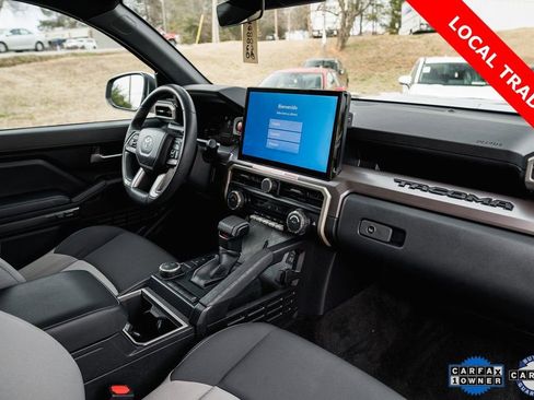 Certified 2024 Toyota Tacoma TRD Sport image 11