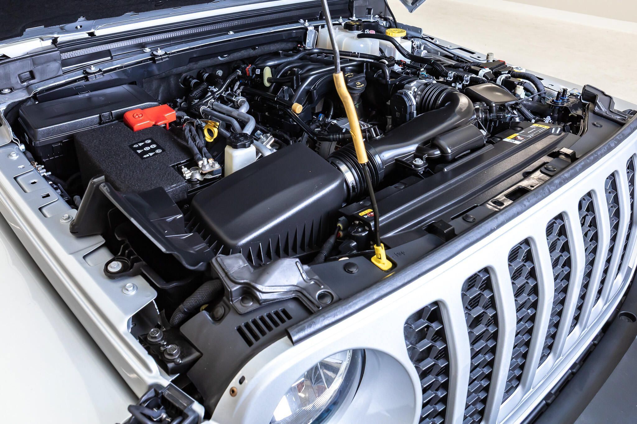 Used 2023 Jeep Gladiator Sport AWD/4WD image 40
