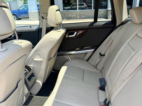 Used 2013 Mercedes-Benz GLK 350 4MATIC image 18