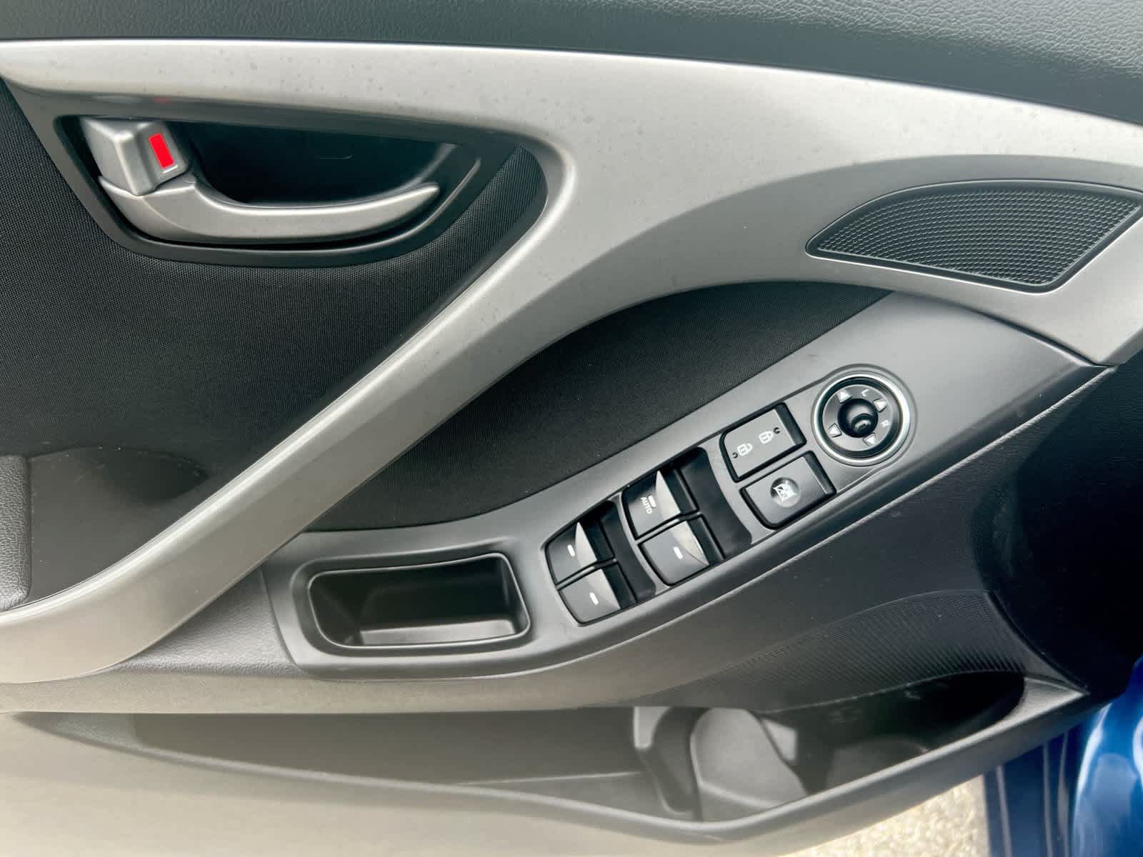 Used 2016 Hyundai Elantra Value Edition FWD image 24