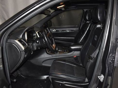 Used 2014 Jeep Grand Cherokee Overland w/ Advanced Technology Group image 10