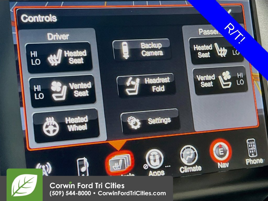 Used 2017 Dodge Durango R/T w/ Technology Group AWD/4WD image 25