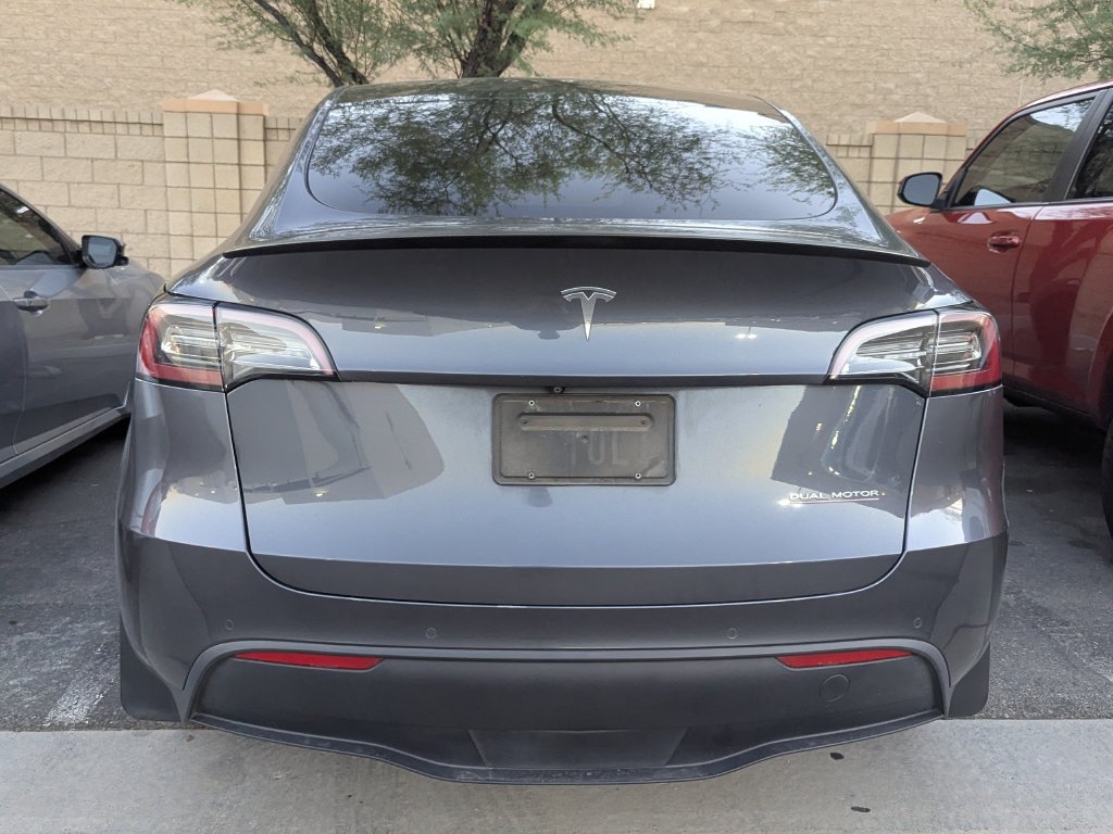 Used 2020 Tesla Model Y Long Range AWD/4WD image 5