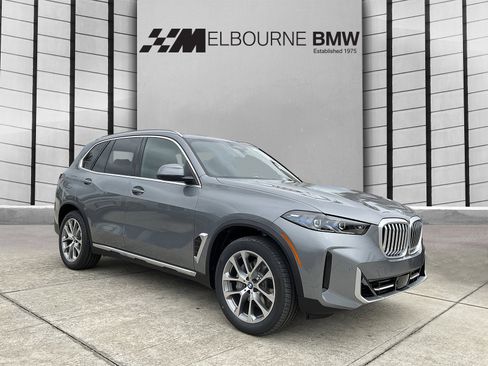New 2026 BMW X5 sDrive40i w/ Premium Package RWD image 1
