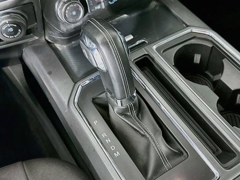 Used 2018 Ford F150 XLT w/ Equipment Group 302A Luxury AWD/4WD image 22