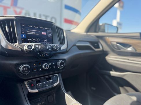 Used 2022 GMC Terrain Denali w/ Denali Premium Package image 40