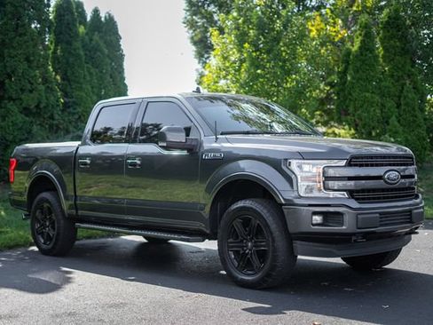Used 2019 Ford F150 Lariat w/ Equipment Group 502A Luxury AWD/4WD image 3