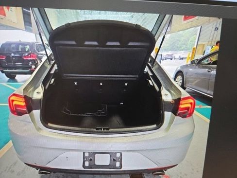 Used 2018 Buick Regal Preferred FWD image 10