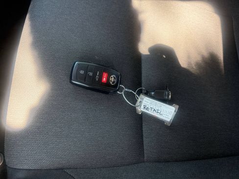 Used 2025 Toyota Camry LE FWD image 20