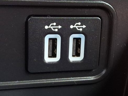 Certified 2022 Ford EcoSport SE w/ SE Appearance Package image 22