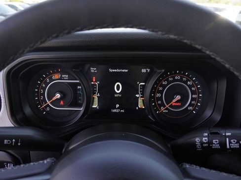 Certified 2025 Jeep Wrangler Unlimited Sport AWD/4WD image 13