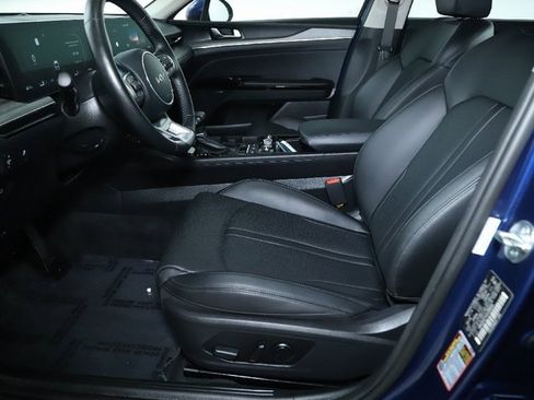 Used 2025 Kia K5 EX image 19