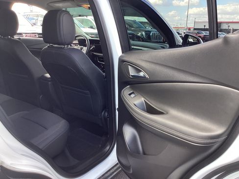 Used 2024 Buick Encore GX Preferred image 31