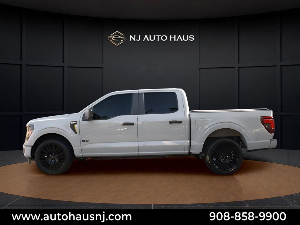 Used 2024 Ford F150 STX RWD image 4