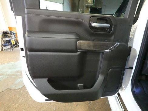 Used 2021 Chevrolet Silverado 2500 LTZ w/ LTZ Convenience Package AWD/4WD image 25