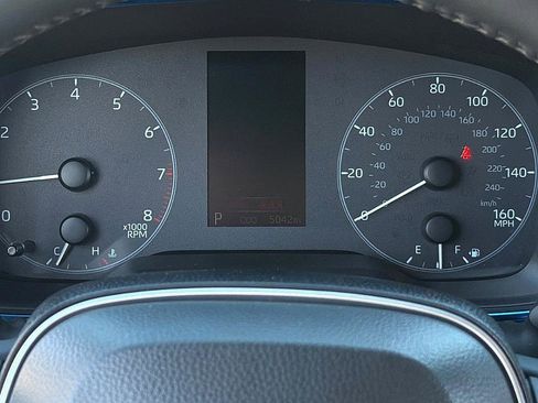 Used 2024 Toyota Corolla SE image 12