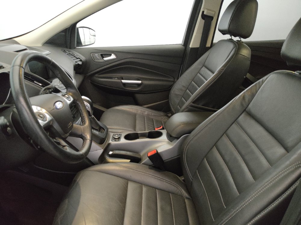Used 2016 Ford Escape SE w/ SE Leather Comfort Package AWD/4WD image 17
