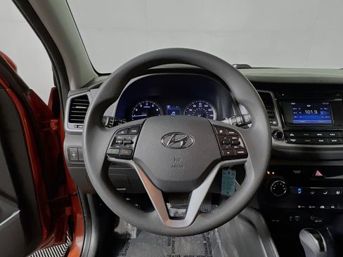 Used 2016 Hyundai Tucson SE w/ Option Group 02 image 18