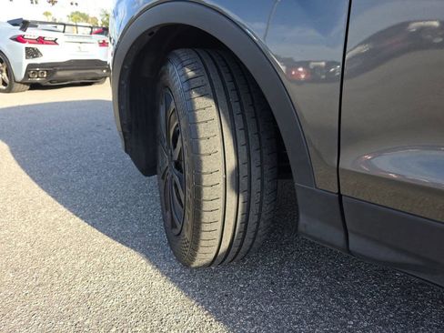 Used 2019 Ford Escape S image 30