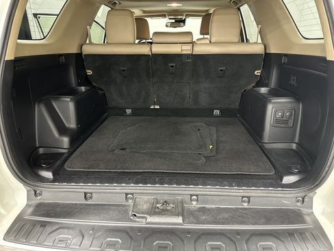 Used 2020 Toyota 4Runner Limited image 32