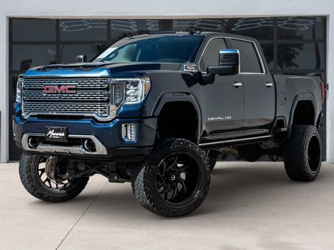 Used 2023 GMC Sierra 2500 Denali w/ Denali Ultimate Package image 1