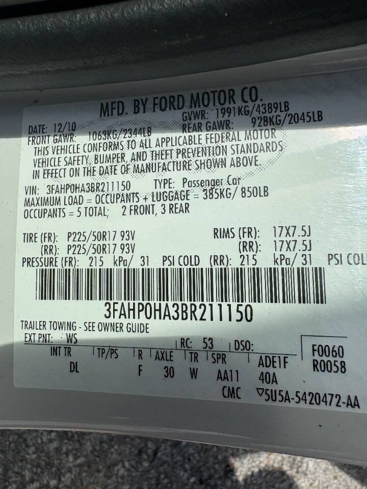 Used 2011 Ford Fusion SE w/ 202A Rapid Spec Order Code FWD image 9