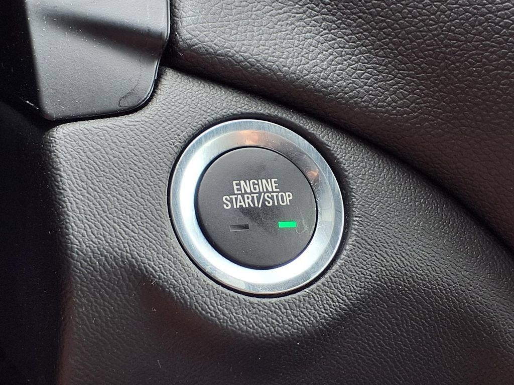 Used 2024 Chevrolet Equinox LT AWD/4WD image 26