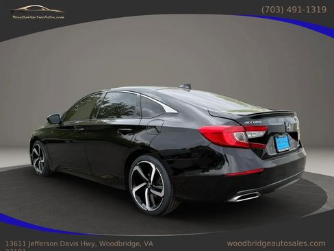 Used 2019 Honda Accord Sport image 6