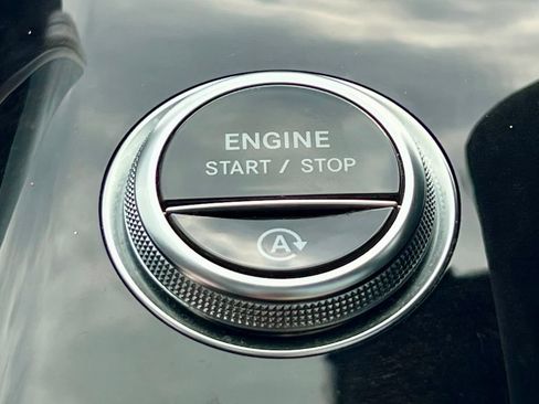 Certified 2023 Mercedes-Benz S 580 4MATIC Sedan image 25