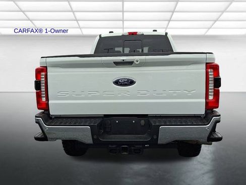 Used 2023 Ford F250 Lariat w/ Chrome Package image 6