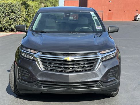 Used 2022 Chevrolet Equinox LS w/ LS Convenience Package image 6