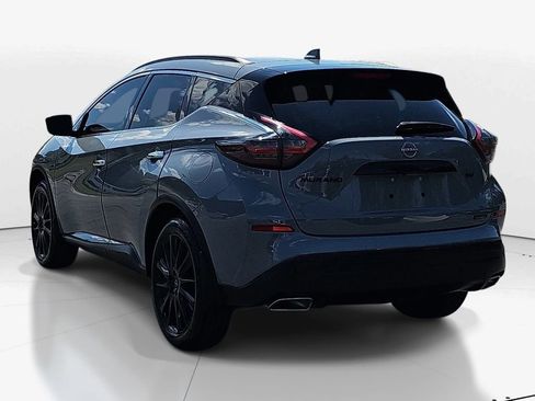 Used 2024 Nissan Murano SV w/ SV Midnight Edition Package image 7