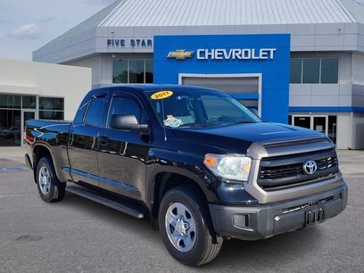 Used 2017 Toyota Tundra SR